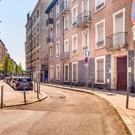 Le Berlioz - Cosy - Métro A Et B - Wifi Inclus Apartamento